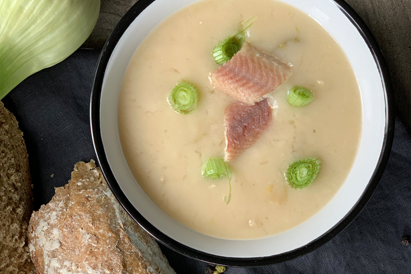 Aardappel venkel paling soep